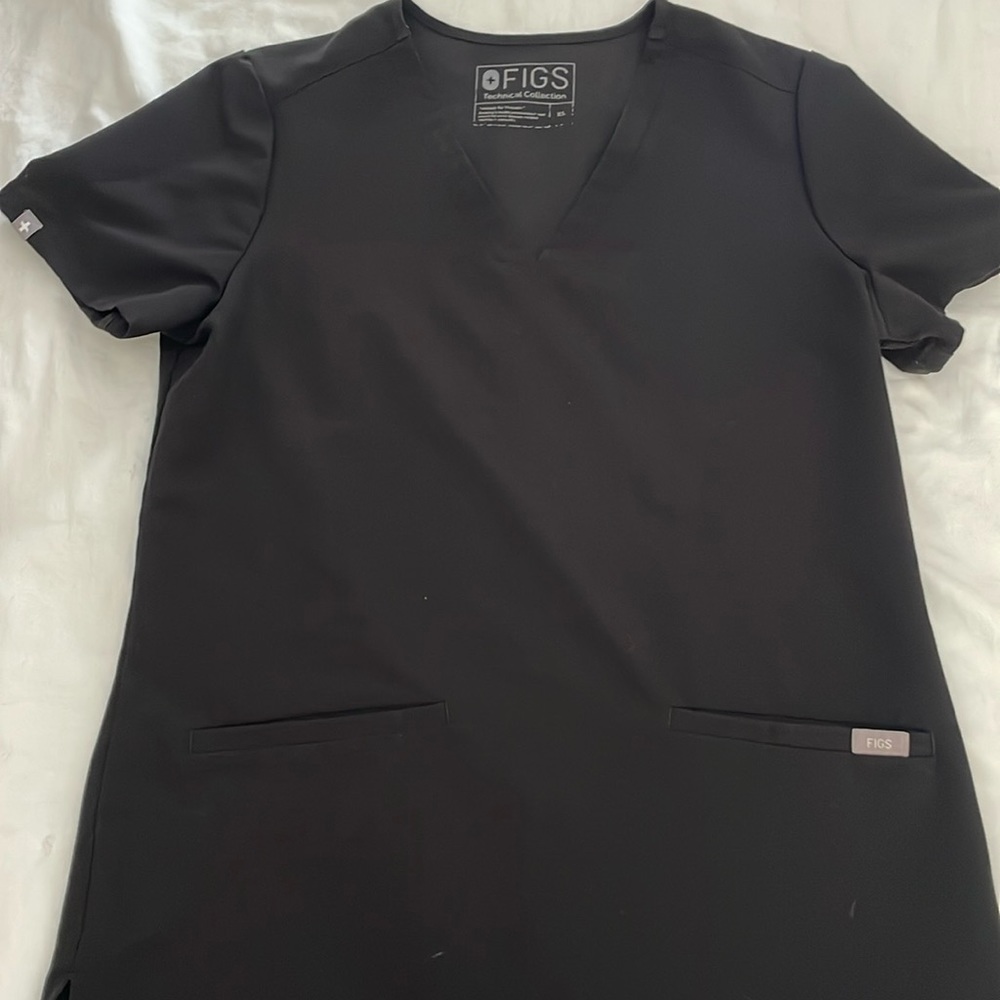 Figs Top